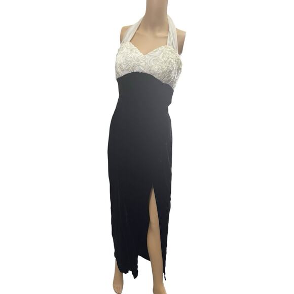 Zum Zum by Niki Livas Dresses & Skirts - Zum Zum Vintage Dress Black Velvet Baby Doll Halter Formal Midi Dress Size 8 Y2K